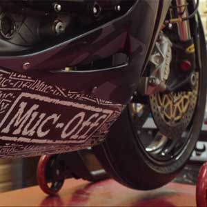 Team Traction Control talk the Isle of Man TT with Muc Off